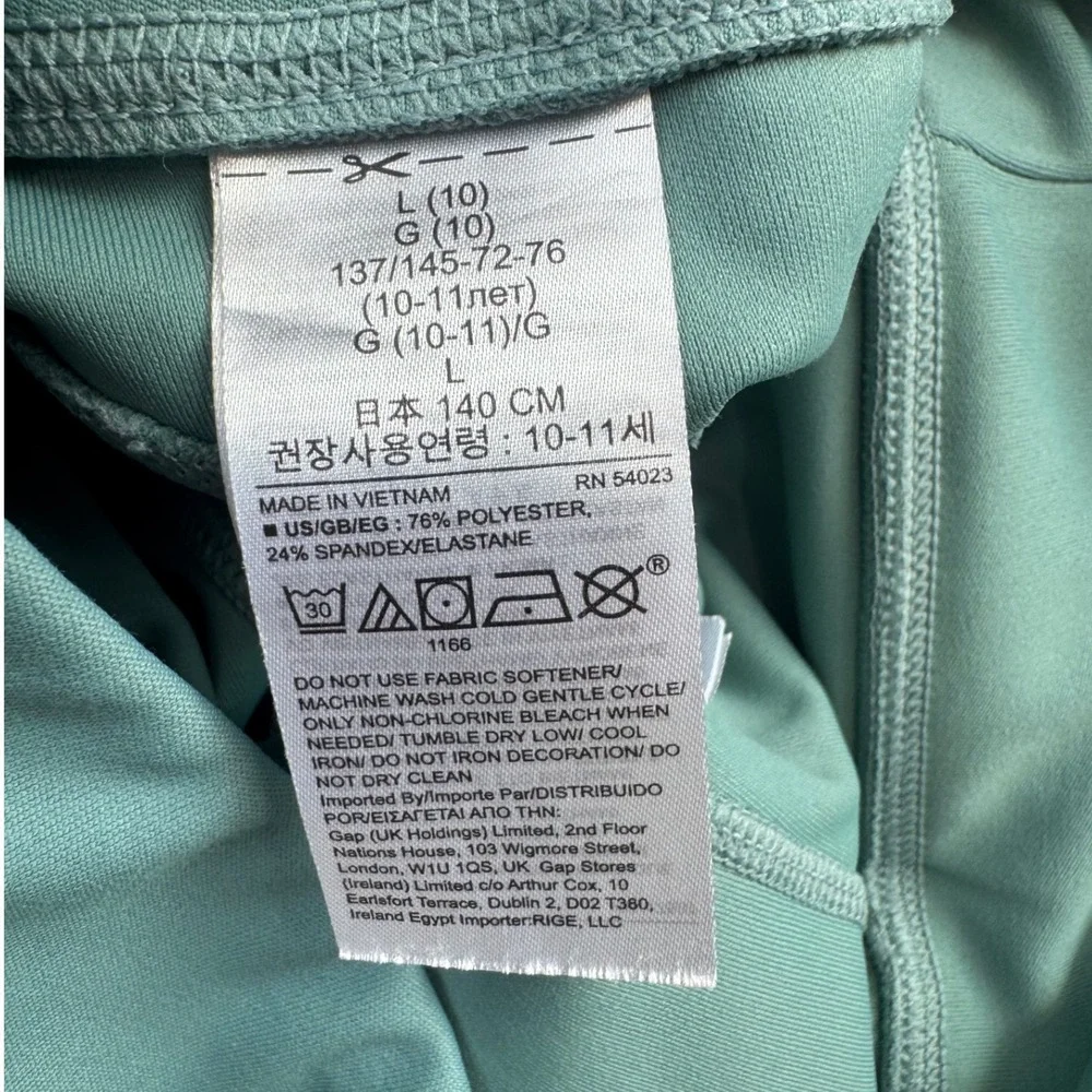 GAP Kids Girls Tech Shorts Teal Blue‎ Moisture Wicking Bike Shorts Size L 10-11